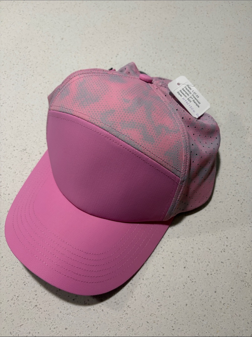 Headsweats NWT Pink Performance Hat